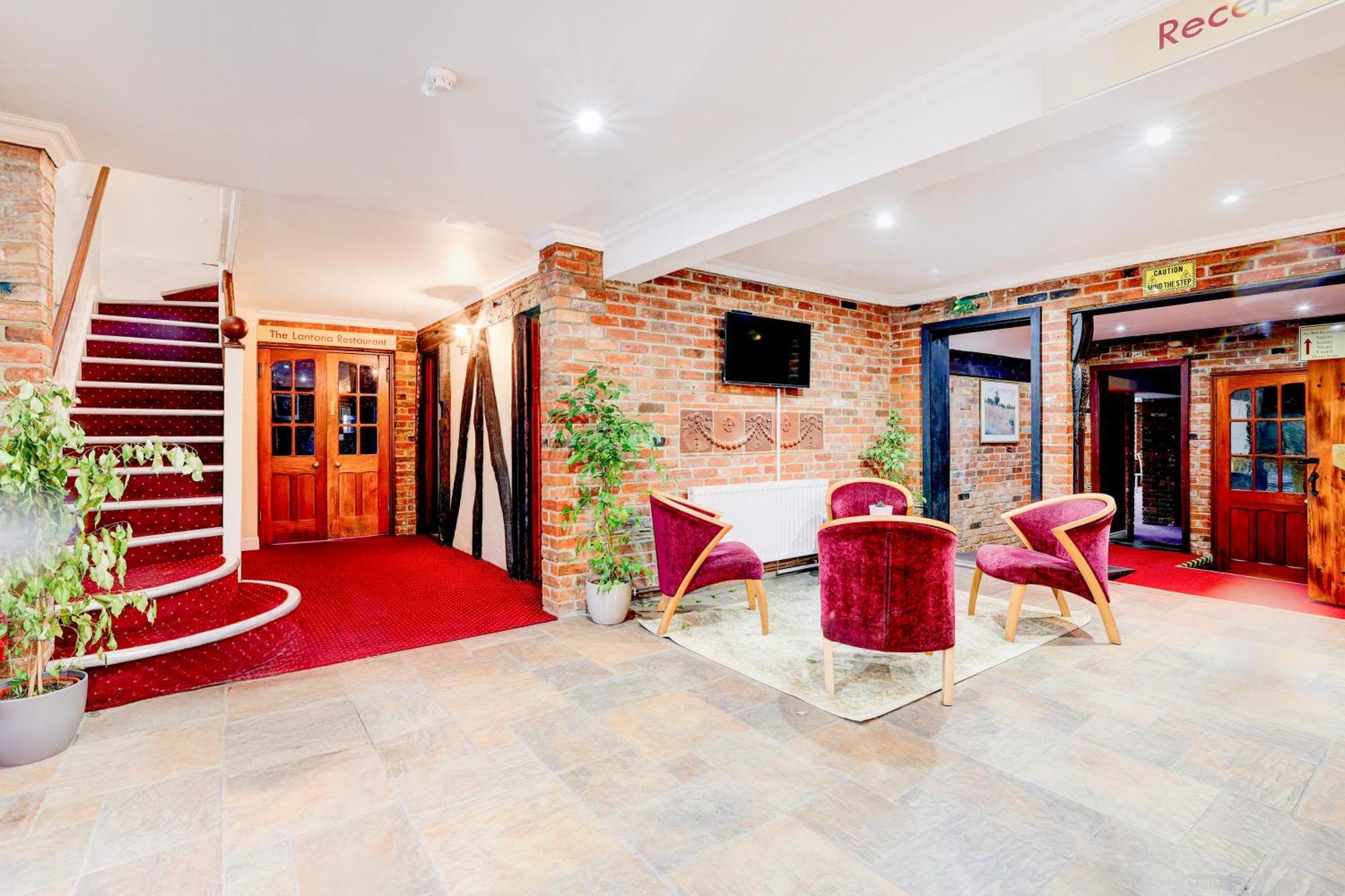 Oyo The Rivenhall Hotel In Witham, Chelmsford Extérieur photo